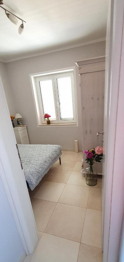 Apartments Ruzic ニヴィーチェ 部屋 写真