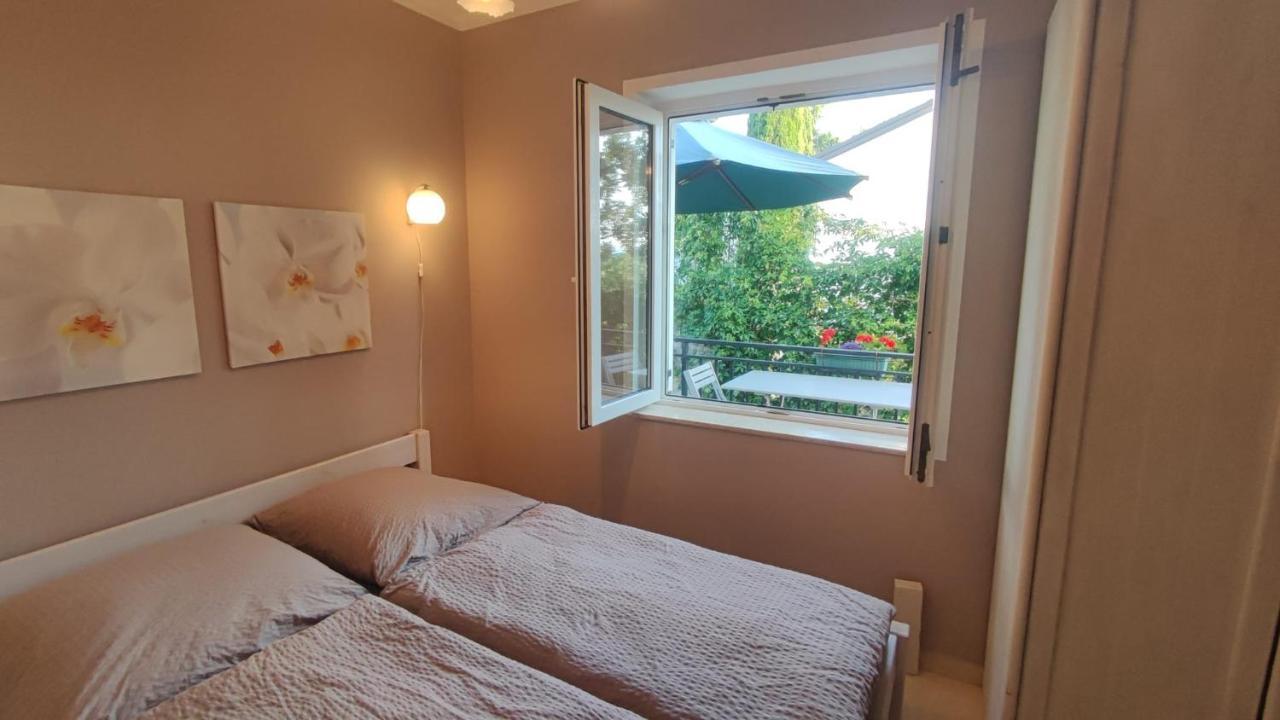 Apartments Ruzic ニヴィーチェ エクステリア 写真