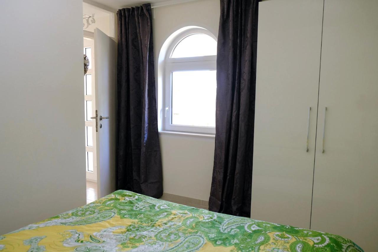 Apartments Ruzic ニヴィーチェ エクステリア 写真