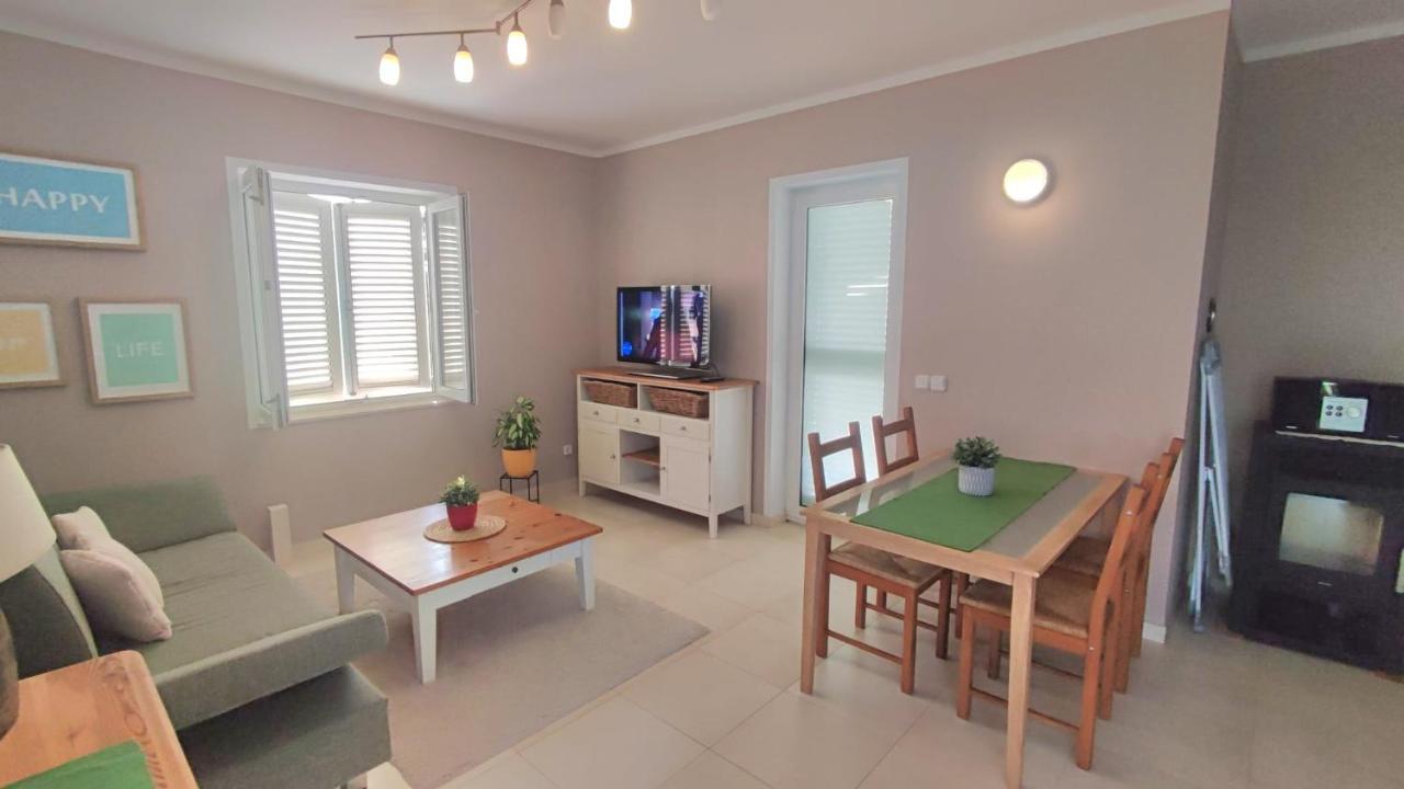 Apartments Ruzic ニヴィーチェ エクステリア 写真